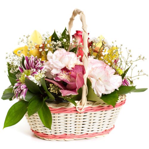 Цветочная композиция в корзине «Вечерний шарм»